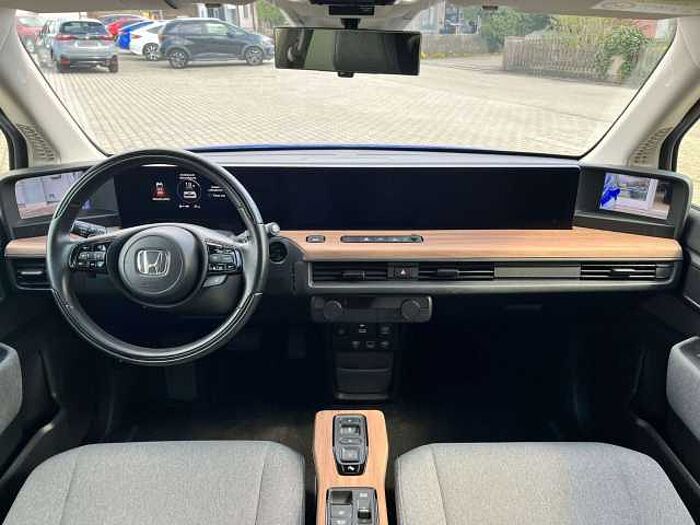 Honda e Advance